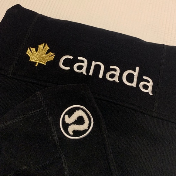 Lululemon 2010 Olympic hoodie - Picture 7 of 10